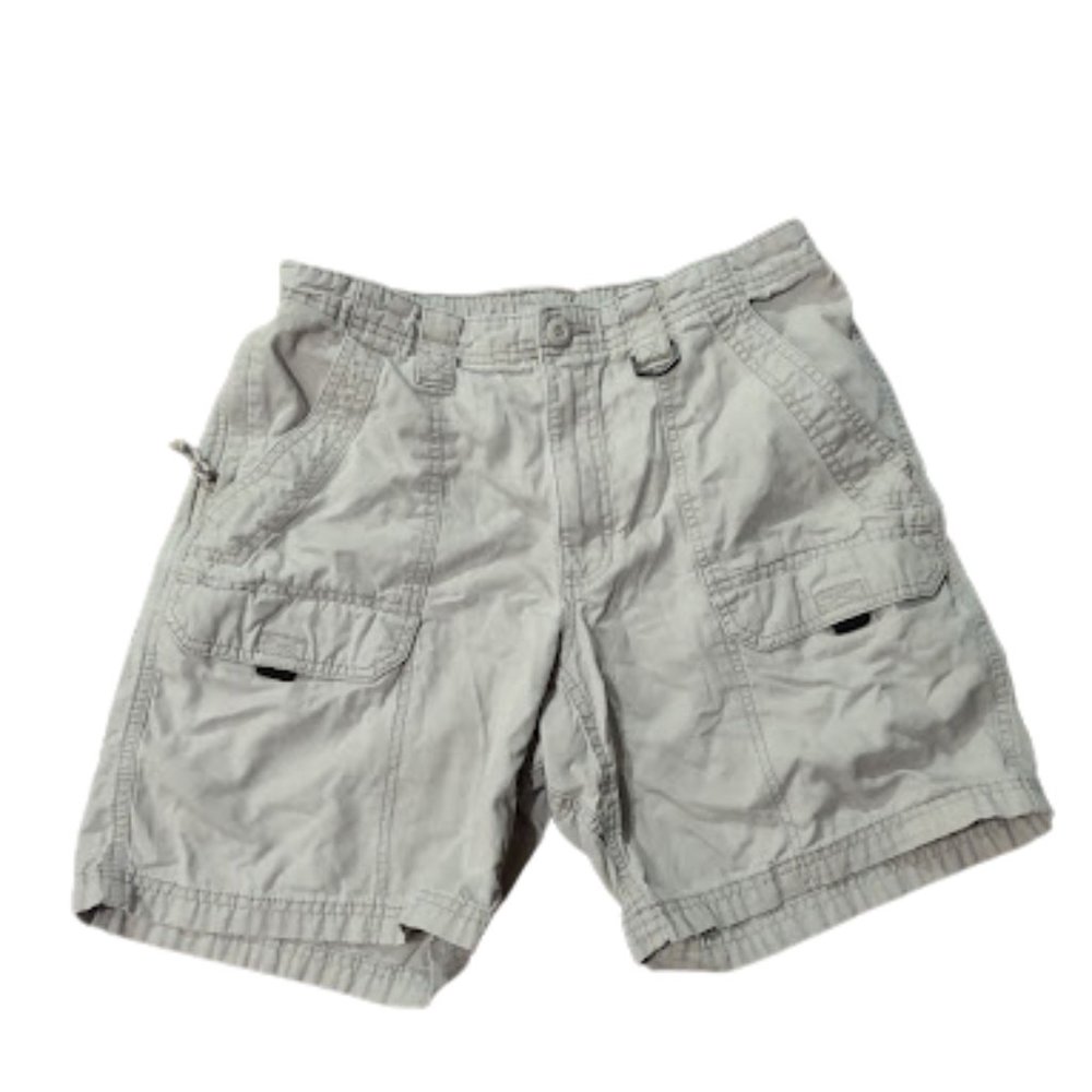 Authentic Issue Wrangler, 33, and Sand.
